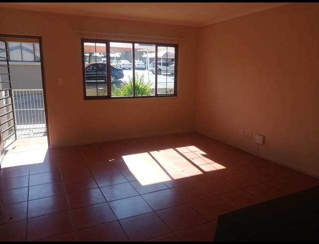 2 BEDROOM SIMPLEX RENTED IN MEYERSDAL